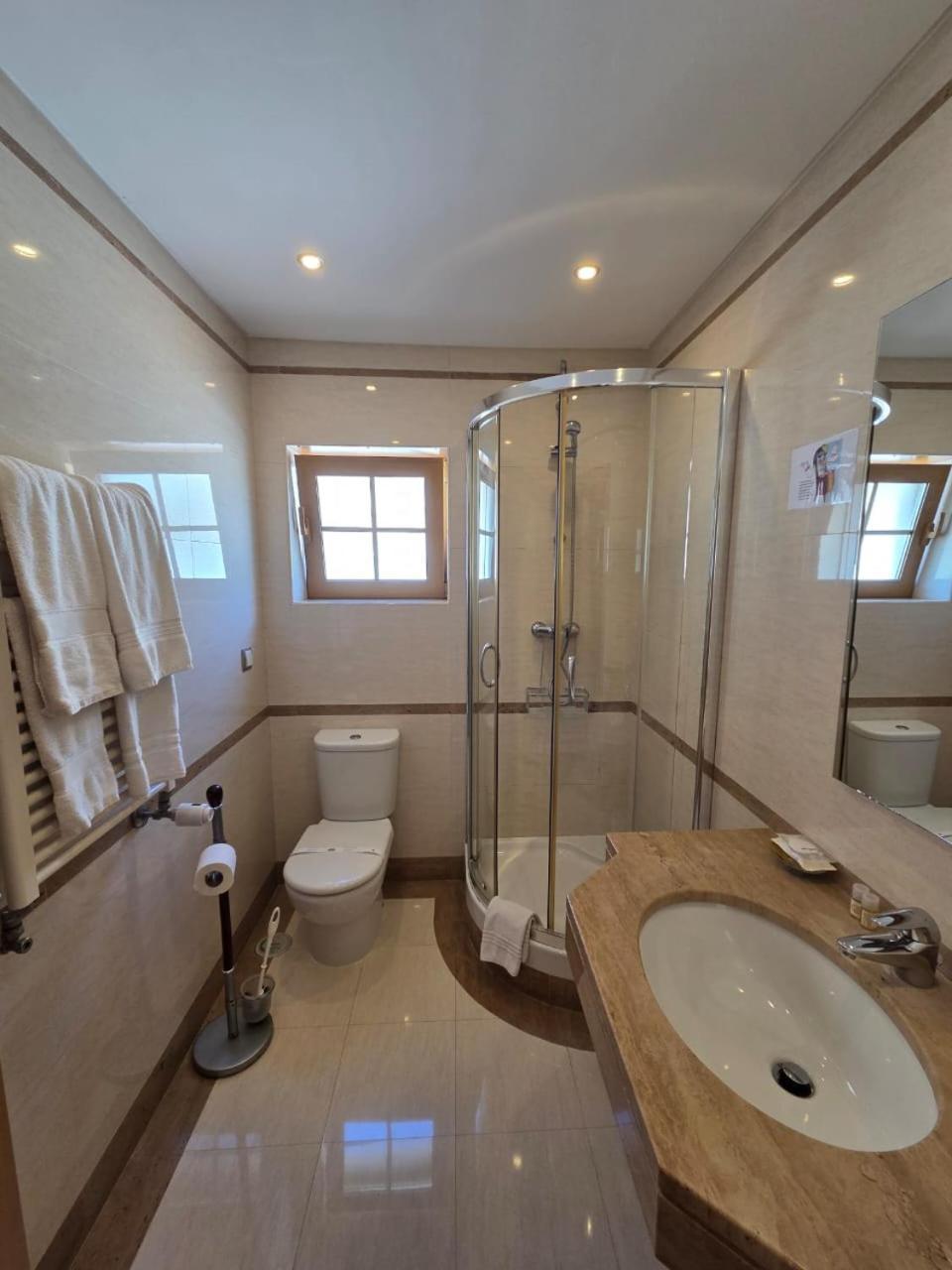 Dos Teixos Homestay Cascais
